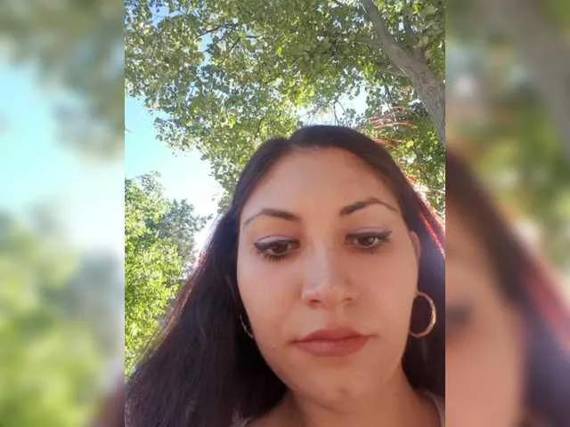 Live sex webcam photo for Raluca00211 #274040428