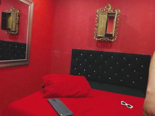 Live sex webcam photo for Ramzes-Boy #275876337