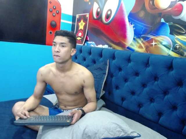 Live sex webcam photo for Ramzes-Boy #275961686