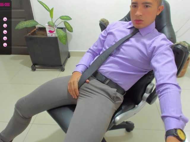 Live sex webcam photo for RandySebas #274031683