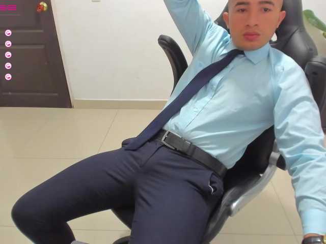 Live sex webcam photo for RandySebas #274482133