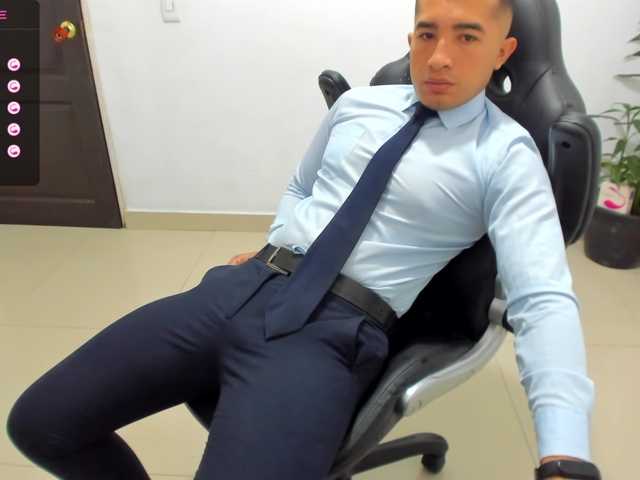 Live sex webcam photo for RandySebas #276184550