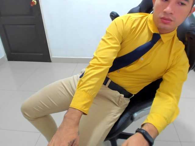 Live sex webcam photo for RandySebas #276353822