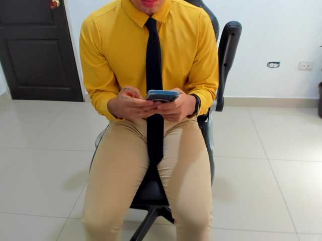 Live sex webcam photo for RandySebas #276355753