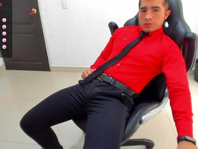 Live sex webcam photo for RandySebas #276393117