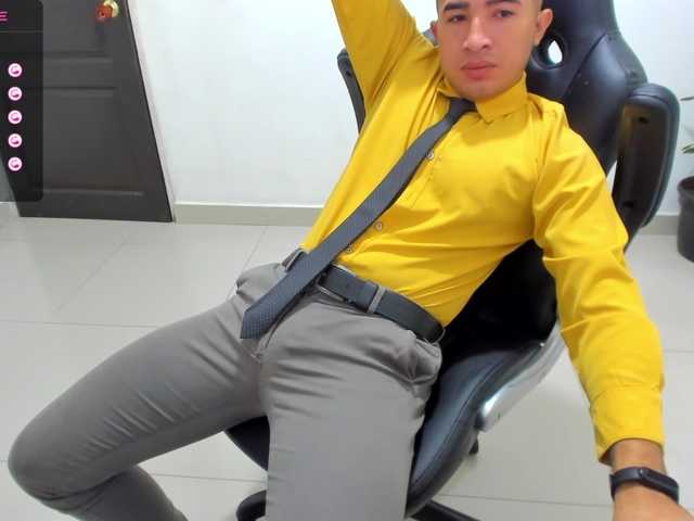 Live sex webcam photo for RandySebas #276468619