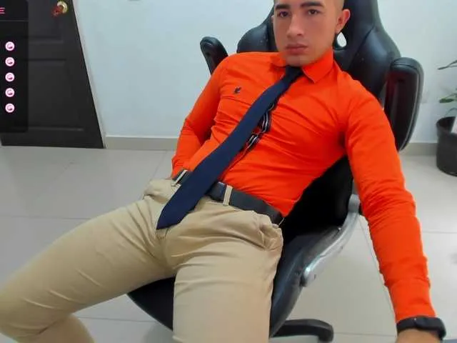 Live sex webcam photo for RandySebas #276483505