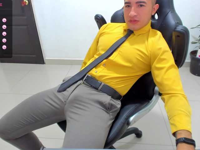Live sex webcam photo for RandySebas #276529745