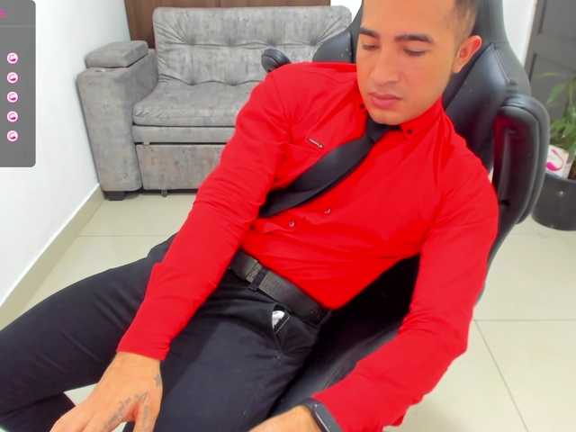 Live sex webcam photo for RandySebas #276545378