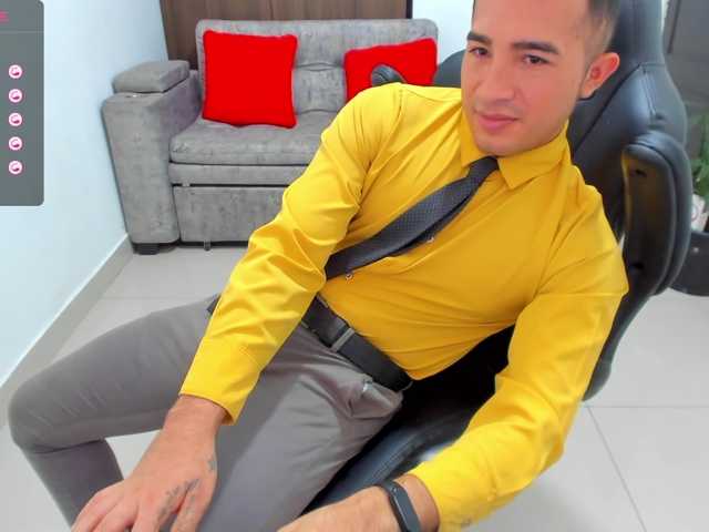Live sex webcam photo for RandySebas #276551023