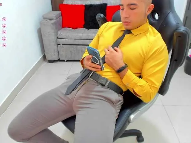 Live sex webcam photo for RandySebas #276648445