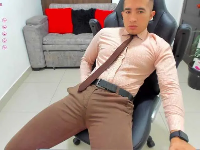 Live sex webcam photo for RandySebas #276803742