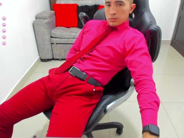 Live sex webcam photo for RandySebas #276834724