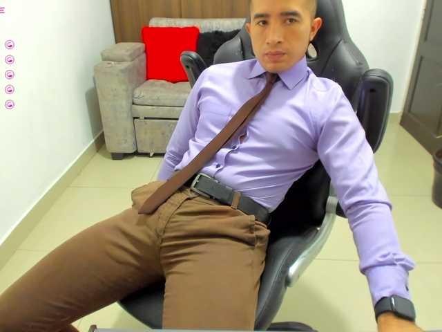 Live sex webcam photo for RandySebas #276840651