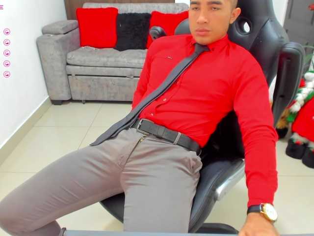 Live sex webcam photo for RandySebas #276956162