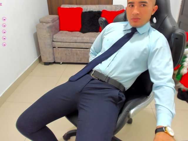 Live sex webcam photo for RandySebas #277012103