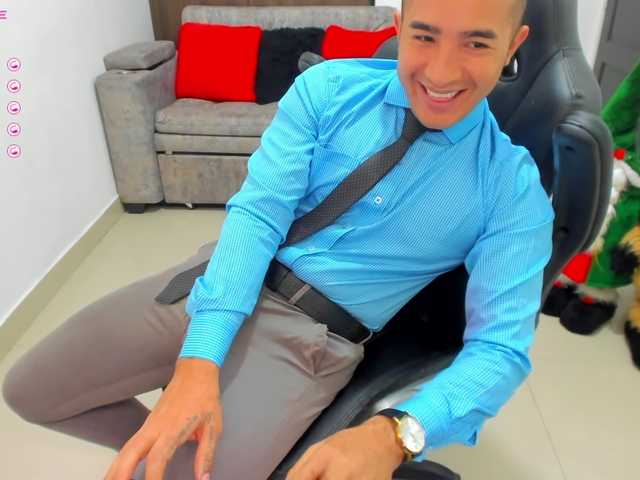 Live sex webcam photo for RandySebas #277048005