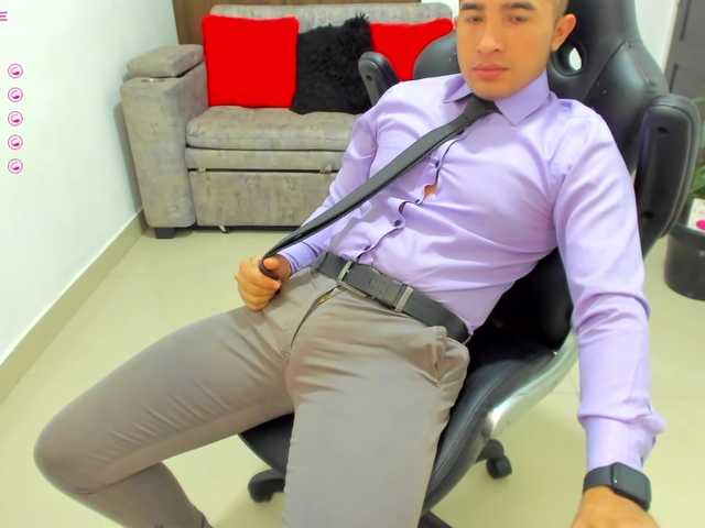 Live sex webcam photo for RandySebas #277071621