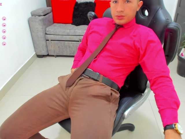 Live sex webcam photo for RandySebas #277133003