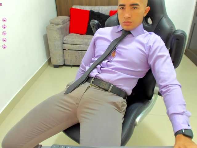 Live sex webcam photo for RandySebas #277166503