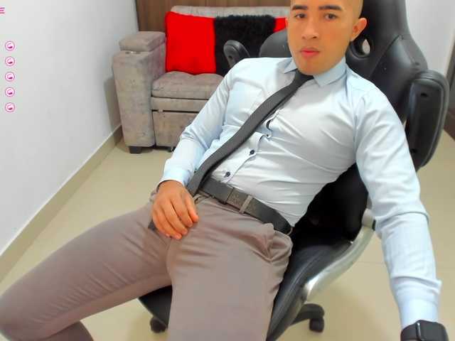 Live sex webcam photo for RandySebas #277188204