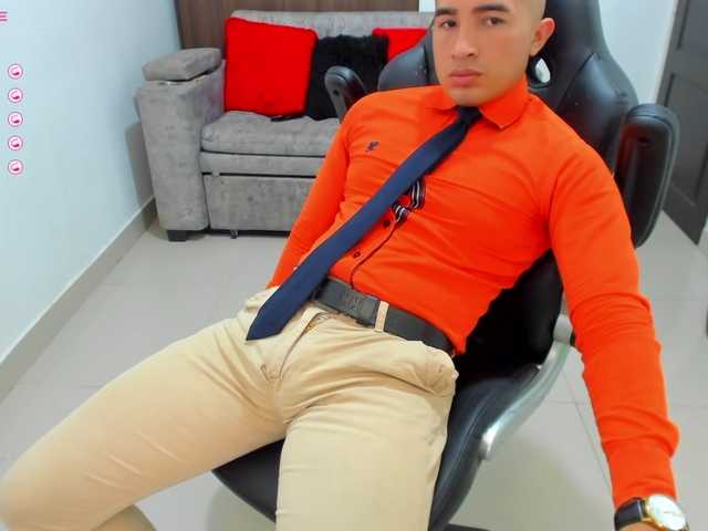 Live sex webcam photo for RandySebas #277271414