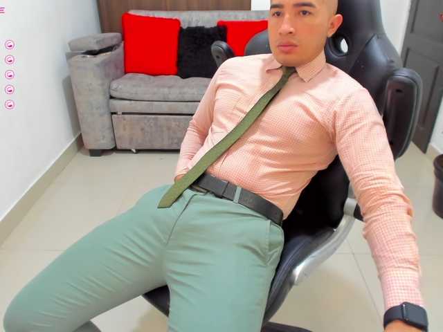 Live sex webcam photo for RandySebas #277278452