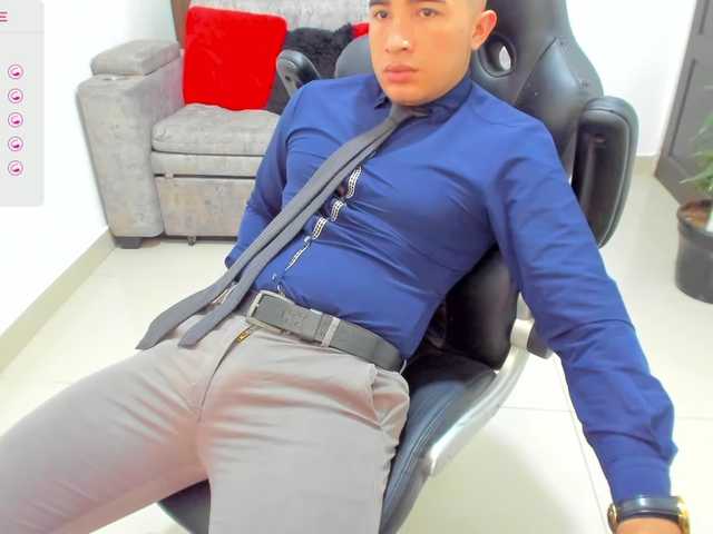 Live sex webcam photo for RandySebas #277374612