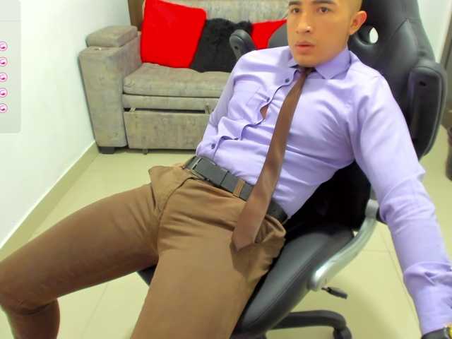 Live sex webcam photo for RandySebas #277401847