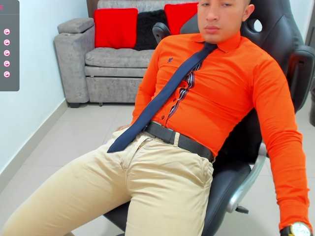 Live sex webcam photo for RandySebas #277416253