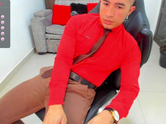 Live sex webcam photo for RandySebas #277570023