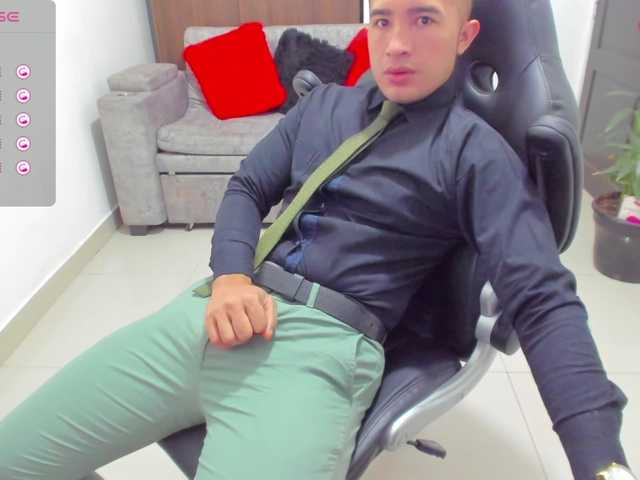 Live sex webcam photo for RandySebas #277594891