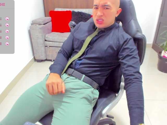 Live sex webcam photo for RandySebas #277757883