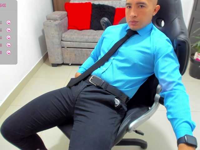 Live sex webcam photo for RandySebas #277764225