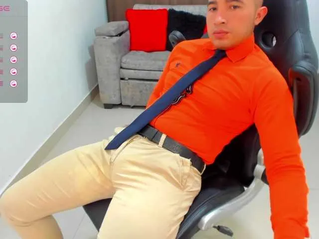 Live sex webcam photo for RandySebas #277799525