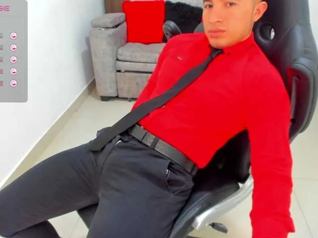 Live sex webcam photo for RandySebas #277812980