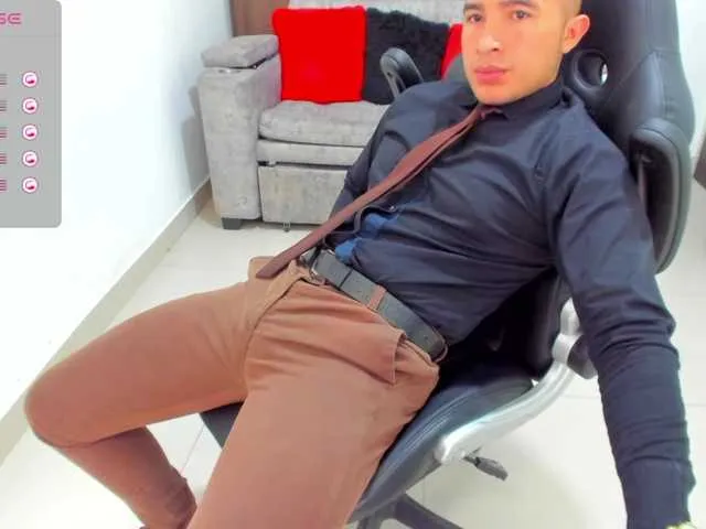 Live sex webcam photo for RandySebas #277818960