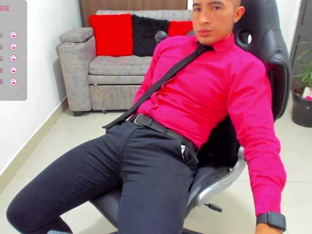 Live sex webcam photo for RandySebas #277838219