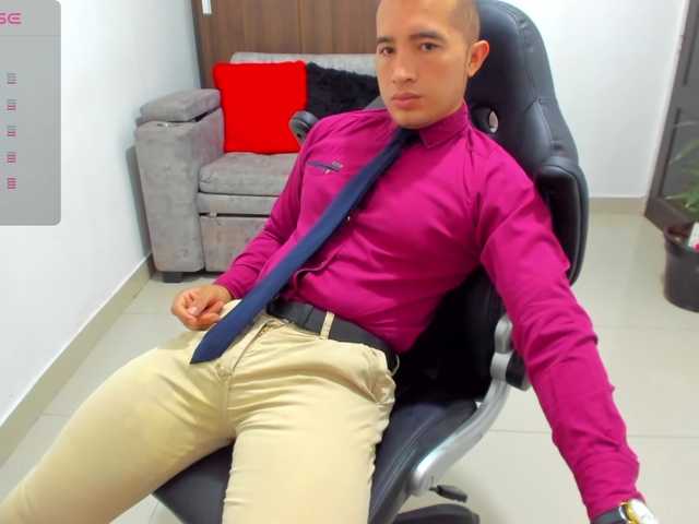 Live sex webcam photo for RandySebas #277849798