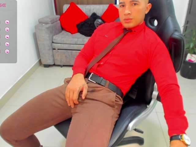 Live sex webcam photo for RandySebas #277896025