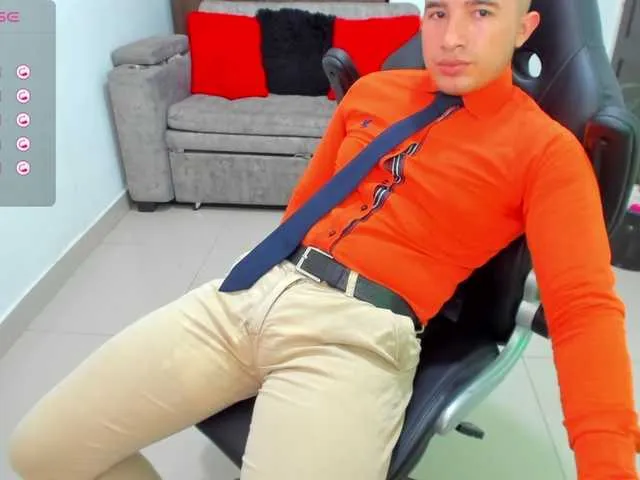 Live sex webcam photo for RandySebas #277993095