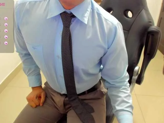 Live sex webcam photo for RandySebas #278046234