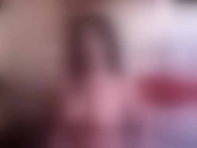 Live sex webcam photo for RaniaMuse #293805116
