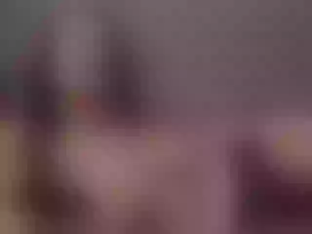 Live sex webcam photo for RaniaVibes #273881509