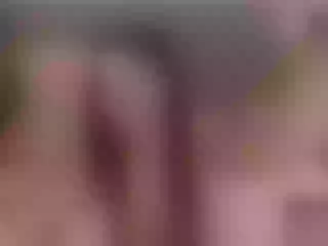 Live sex webcam photo for RaniaVibes #274396478