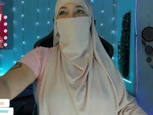 Live sex webcam photo for Ranialatif #276104037