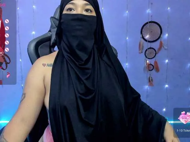 Live sex webcam photo for Ranialatif #277194182