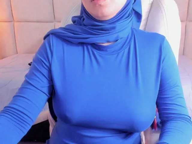 Live sex webcam photo for Raniia #291538945