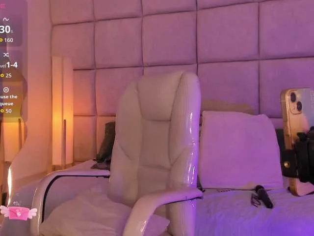 Live sex webcam photo for Raniia #292030408