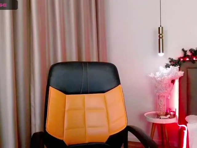 Live sex webcam photo for Ranreyren #276944074